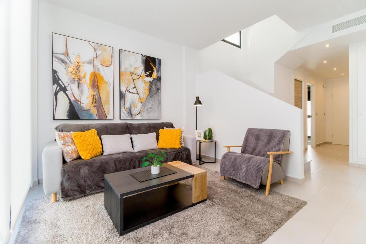 High Tech Villa Navia Spanien Οριουέλα Εξωτερικό φωτογραφία